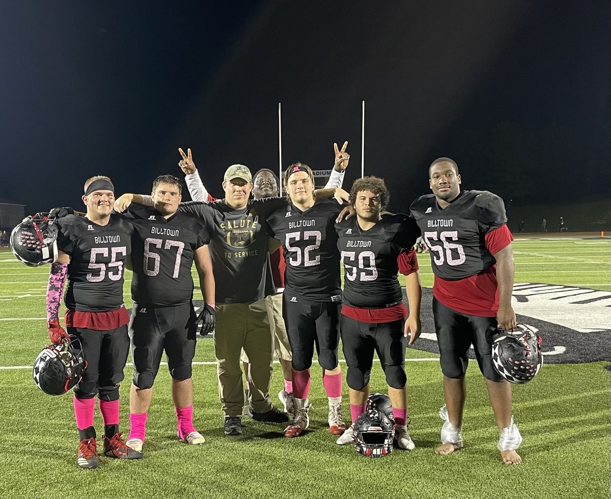 CoachMcCabeOL's tweet photo. One NICKEL is stronger than FIVE pennies. Great job coming together this week men. #trusttheprocess #onelineoneheartbeat #portfb https://t.co/GOim7VfGGX