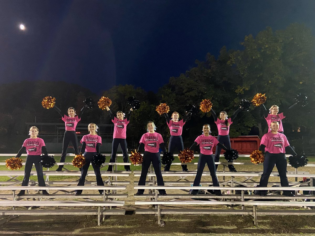 uxbridge_cheer's tweet photo. Had a great away game tonight against Southbridge!! 34-0! Everyone did amazing and can’t wait for the next game. Go U! #spartanpride #UHS https://t.co/VU0bvr1MBP