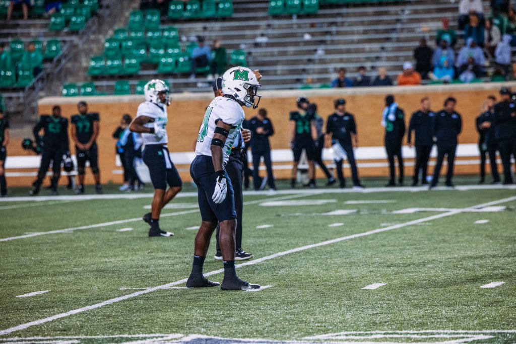 HerdFB's tweet photo. 4th Quarter 📸 | MU vs North Texas 

#WeAreMarshall x #RiseAsOne https://t.co/aJkjvxF26D