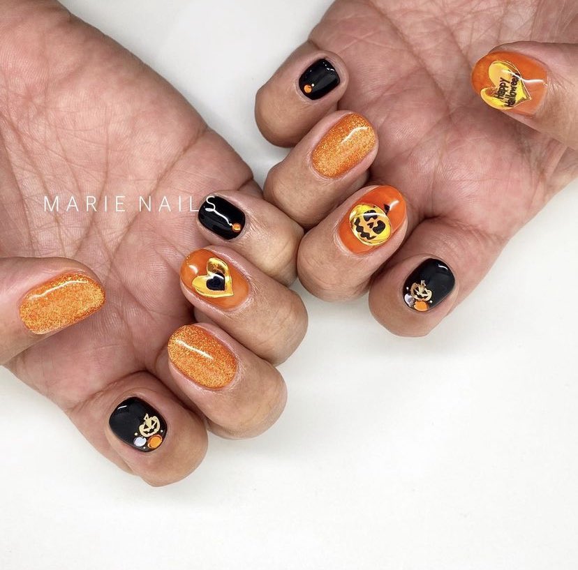 MarieNails_'s tweet photo. New nails from MARIE NAILS LA location 🖤🧡
Give us a call to make an appointment

3RD  310.550.5925
SOHO 646.370.4170
HAWAII  808.589.1000

#marienails #marienailsny #gelnails #gelmanicure #nails #nailart #naildesign #nailswag #nailaddict #nailartist #instanails https://t.co/DyphlUJXR0