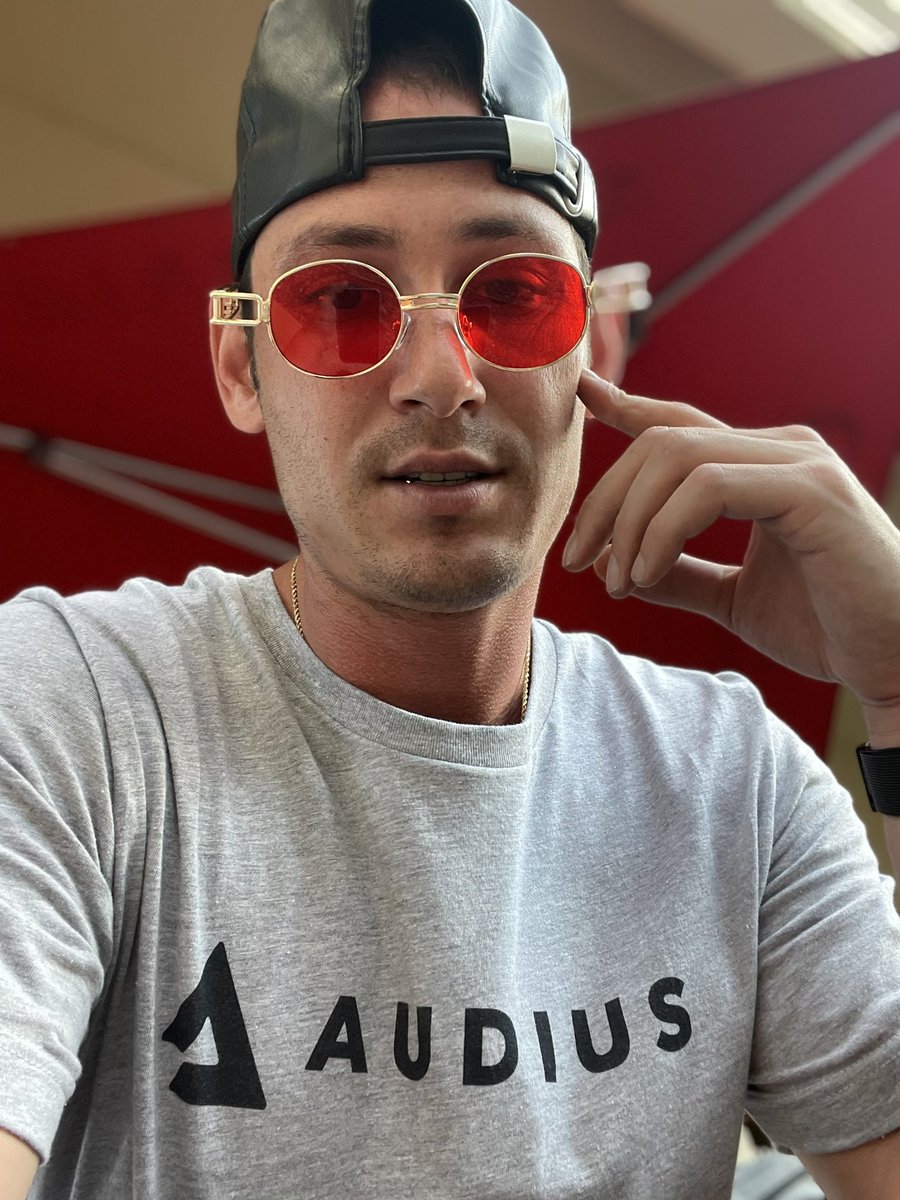 athdexy's tweet photo. Audius sent me some swag 🙏🏽 @AudiusProject @MonkDoesnt https://t.co/5hM83NO4w8