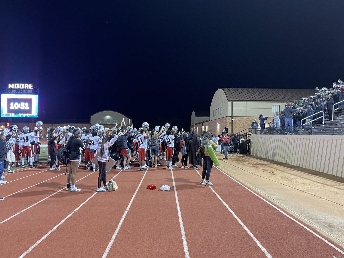 UnionFootball's tweet photo. Snapshots from the sidelines
2nd Half Edition
#UvsMoore | #playup https://t.co/nouXAdPME2