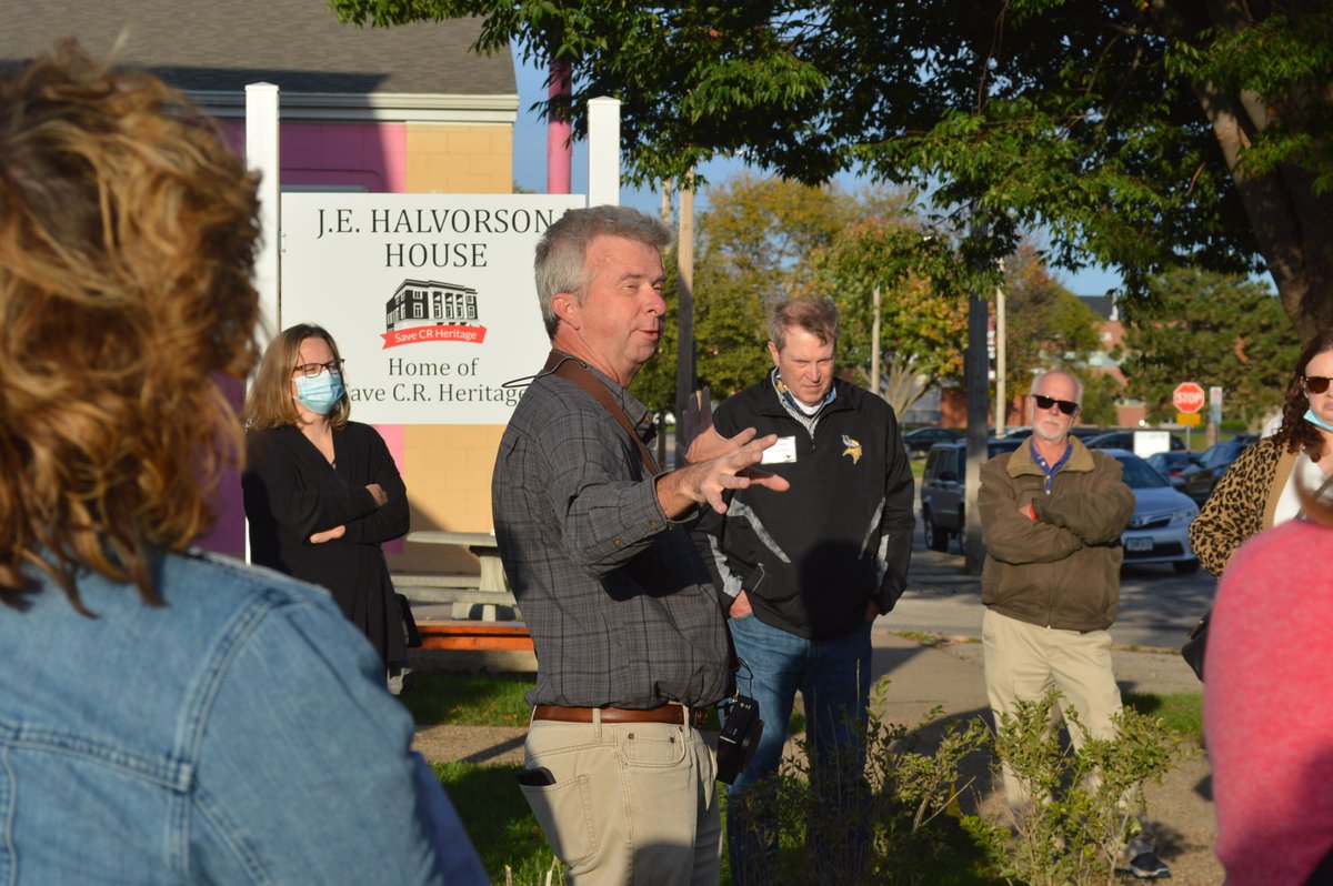 SaveCRHeritage's tweet photo. Thank you to @MercyCR @PaulsonElectric @LinnCounty #Historic #Preservation Commission and others who attended today's dedication of the J.E. Halvorson House, 606 Fifth Ave. SE. ❤️ #CedarRapids #historian Mark Stoffer Hunter will give another walking tour at 11 a.m. Oct. 16! https://t.co/A6UJ685JvU