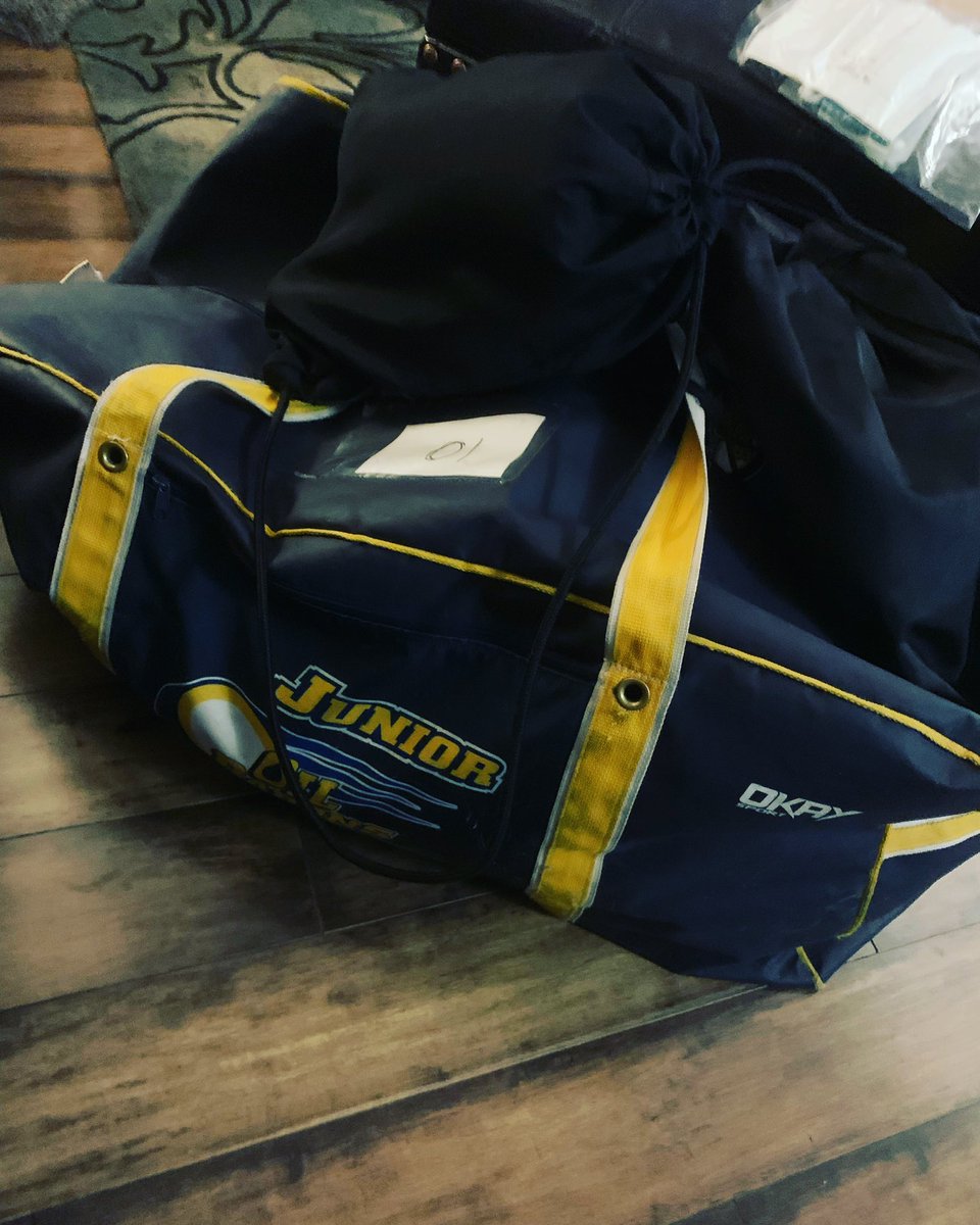 IanRKenny's tweet photo. Travel weekend is here!! #10 https://t.co/iyyROq534e