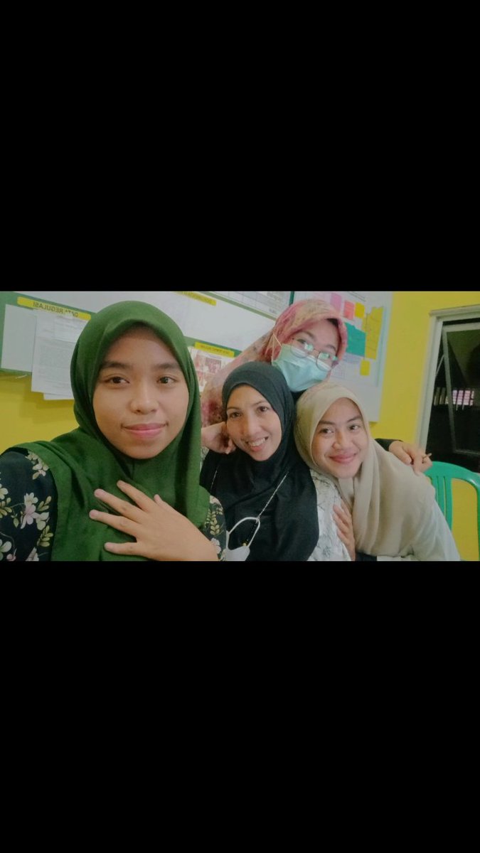 Biar ada kenangan kuliah pasca aja, padahal belajarnya lebih semangat waktu S1😁