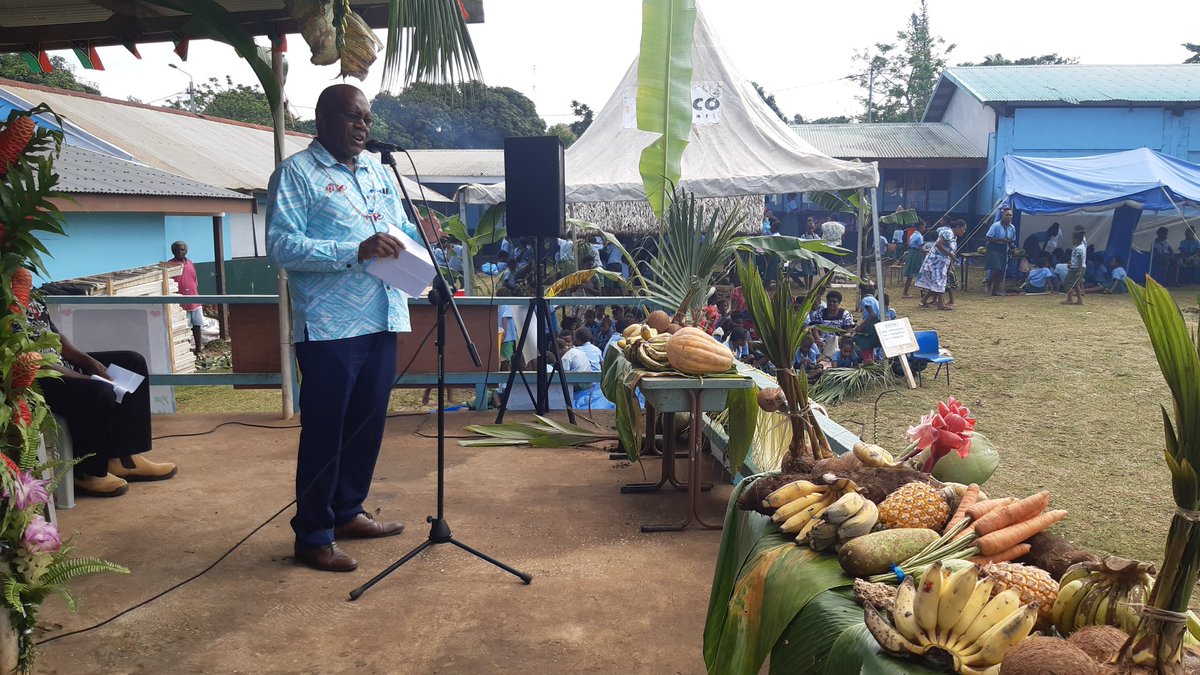 talemaot's tweet photo. Happy World Food Day Vanuatu. 🇻🇺🇺🇳 "Our actions are our future." No better way than to celebrate this event in a school. Well done Vila East School - a colourful, successful celebration. Thank you FAO for financial assistance. #eatlocal #slowfood #WFD2021 #Vanuatu #FAO https://t.co/OUF15lCfi0