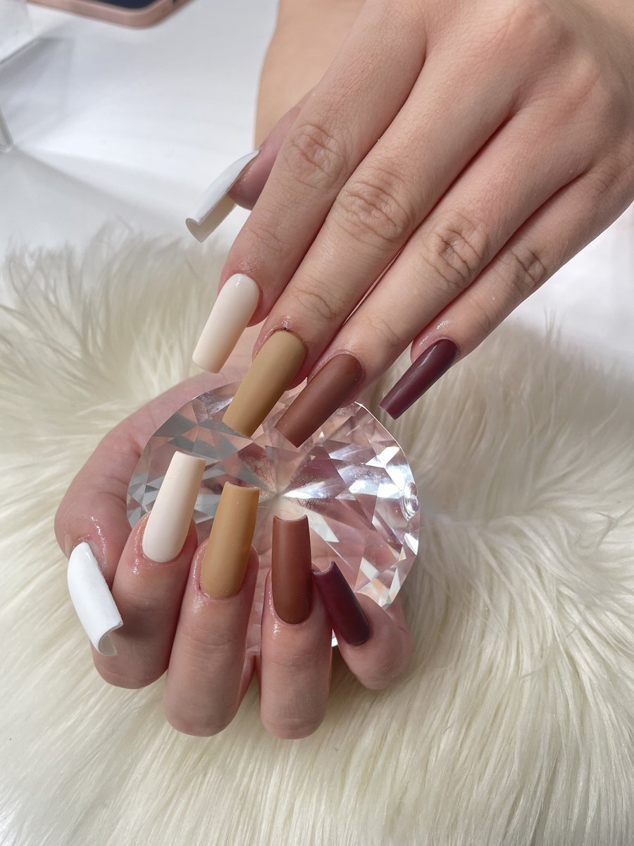 _nailsbychar_'s tweet photo. Hey💅🏻Follow Instagram page #RETWEEET #SupportLocal #queens #babes #nails https://t.co/GhoQkNAvuA