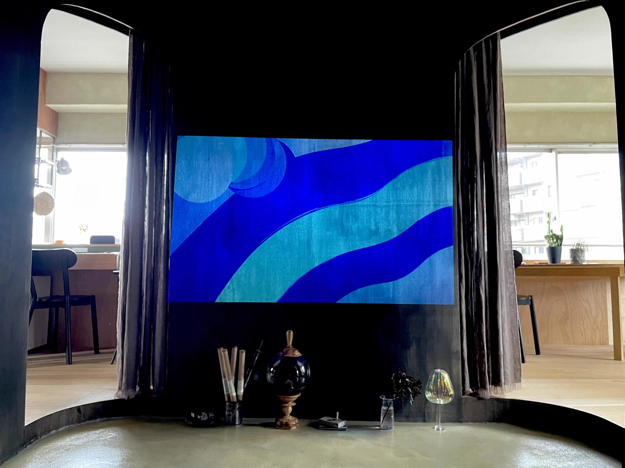 これを参考にしたい？知人の寝床兼シアタールームが素晴らしい！