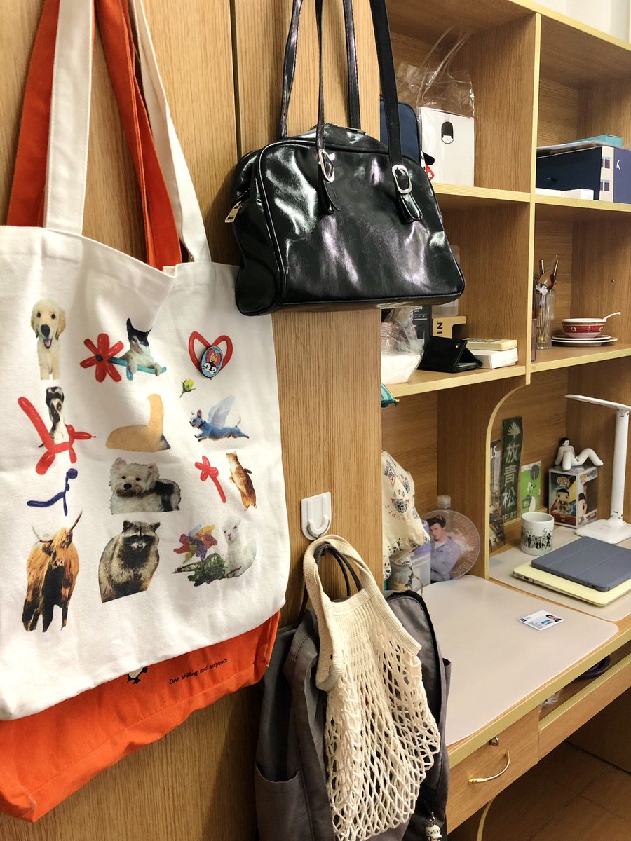 hihimargo's tweet photo. already one month for new semester of my postgraduate program 🥰🥰🥰 https://t.co/Axp6L4jL9G