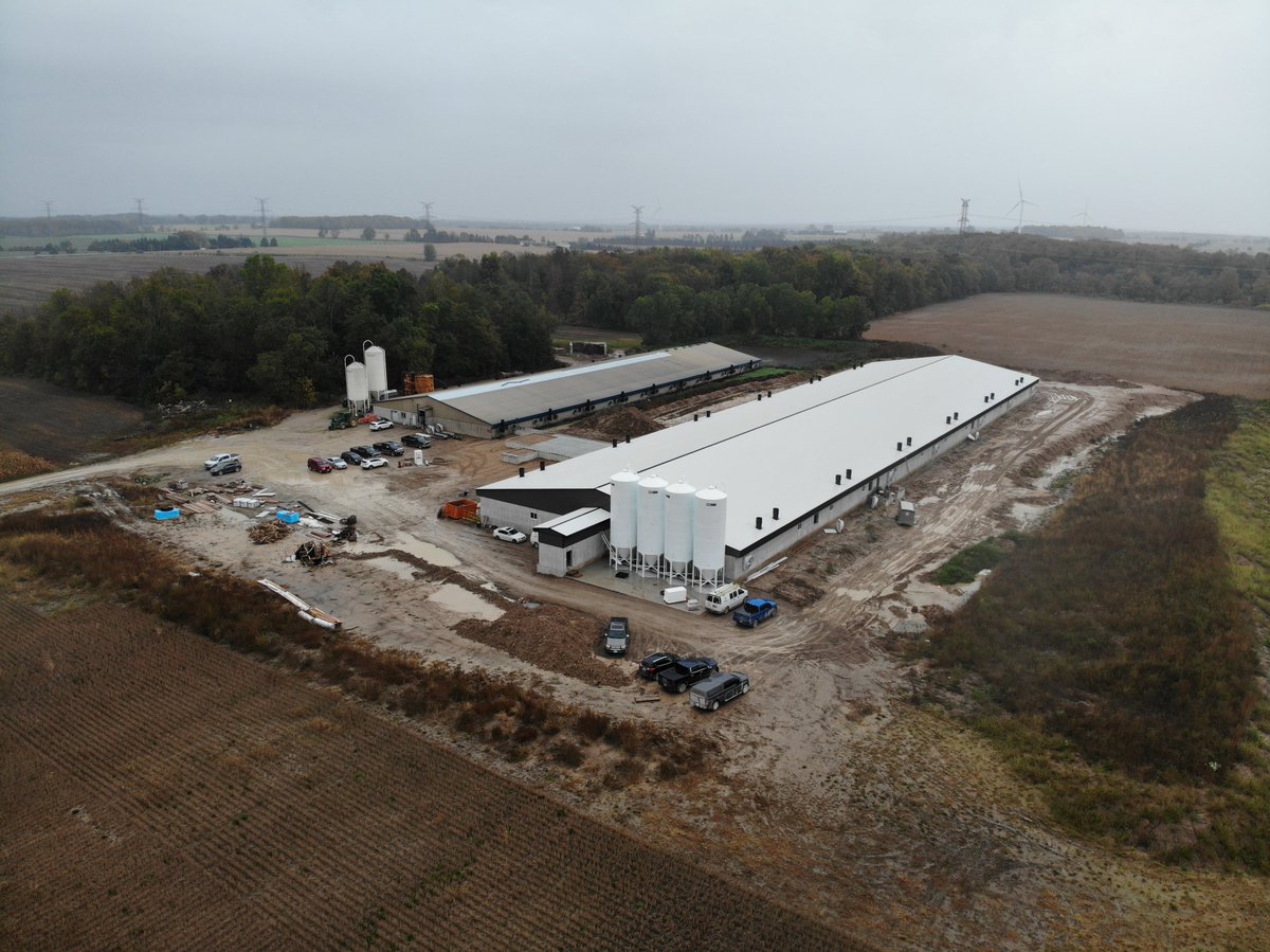 MR_ENG_DESIGN's tweet photo. Awesome to see these projects nearing completion for @TheWholePig by @mccannredimix. Thanks for hosting the open house this evening and great to see other producers and neighbors out for the tour! #agconstruction @ontag https://t.co/AgJE0xDNsp