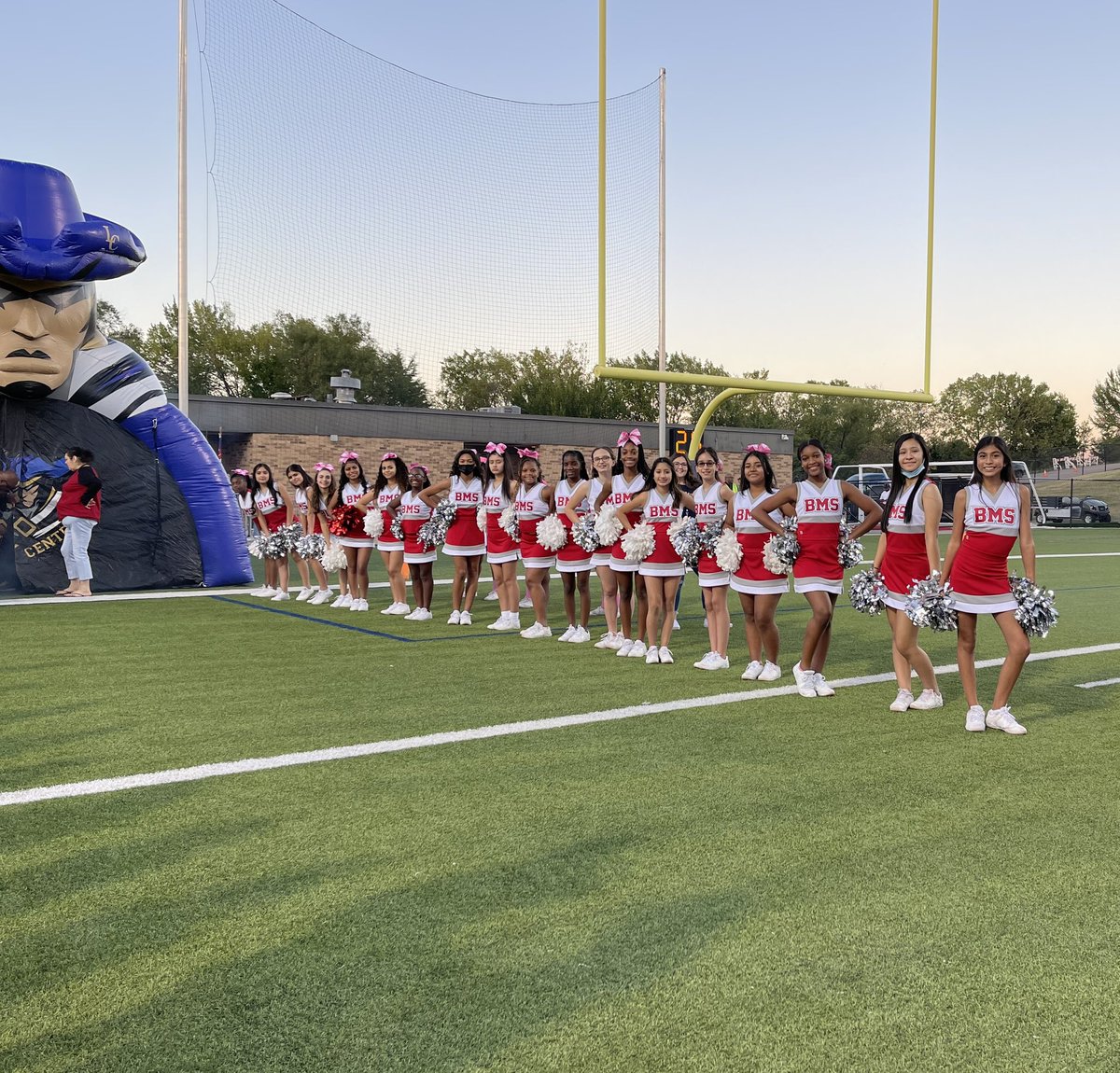 CCBMSCheer's tweet photo. Thank you @LCPatriotsCheer for inviting us to cheer with you tonight! We had so much fun!!❤️ https://t.co/DzRMCmoS98