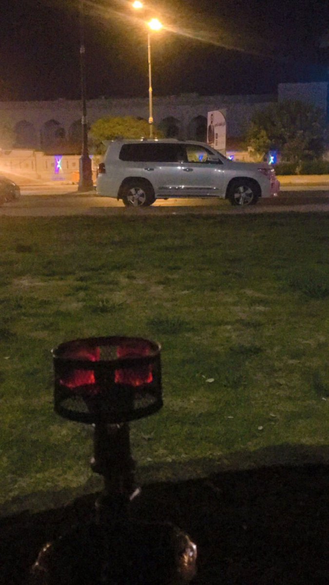 وإذا رأيت الفرع مُثمر ..فاعلم أن الجذور أصيله