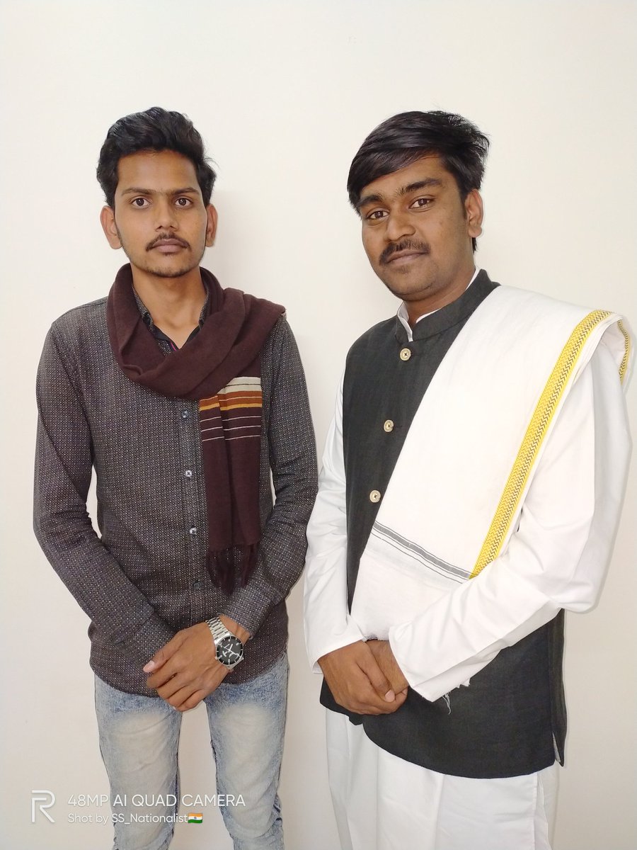 WaghmareAshruba's tweet photo. प्रांत ॲग्रीव्हिजन संयोजक @mahaabvp ,Indian Institute Of Packaging,Mumbai येथे पदव्युत्तर शिक्षण घेत असलेला मित्र @SSSpeaks_ तुला वाढदिवसाच्या हार्दिक शुभेच्छा...तुझे वर्धमान कर्तुत्व भारतमातेच्या चरणी समर्पित व्हावे हीच ईश्वरचरणी प्रार्थना... https://t.co/ZSiYXxX5AP