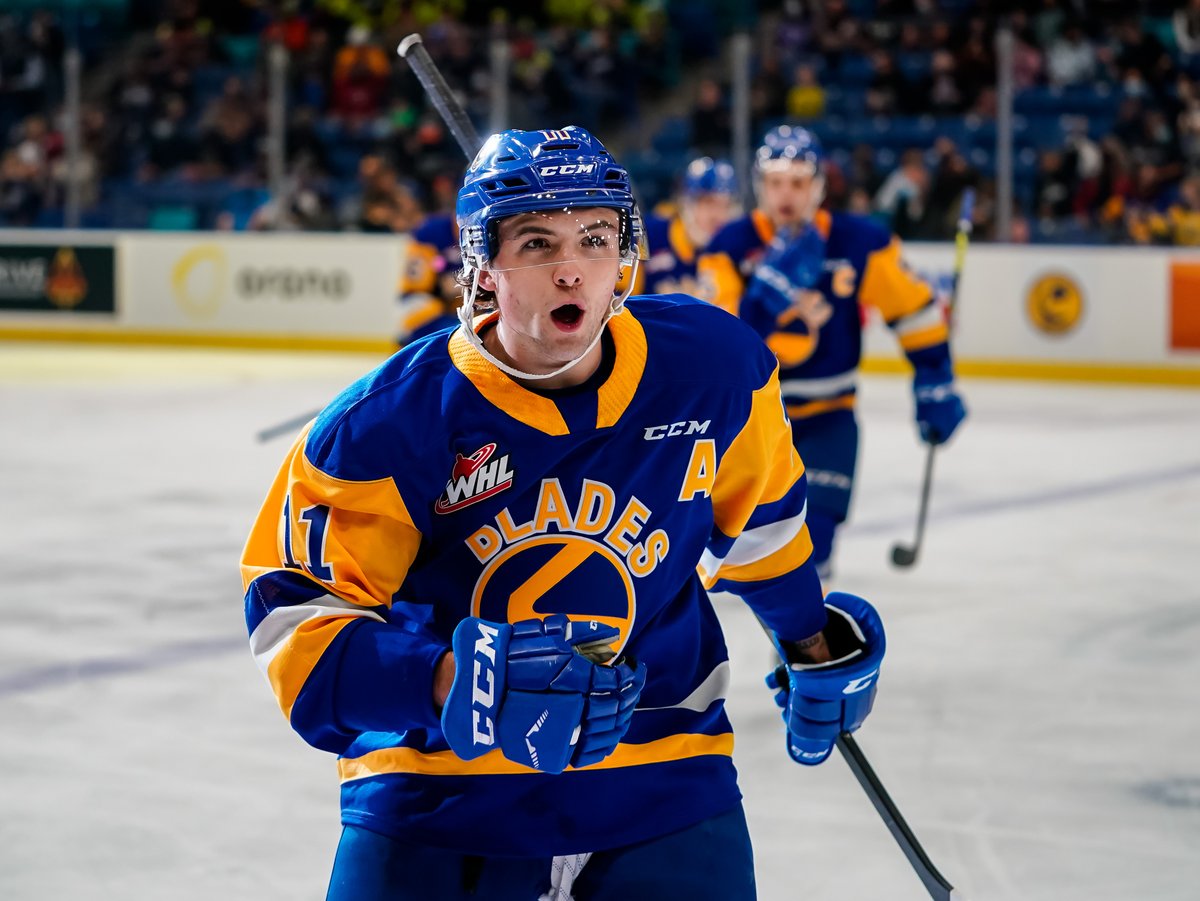 BladesHockey's tweet photo. The first player to hit double-digit points in the Western Hockey League this season, Tristen Robins. 🦈

@sanjosesharks https://t.co/paLjrWbDbU