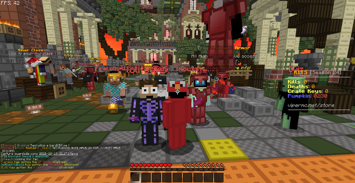 Elmocrack1's tweet photo. Un dia normal, hasta que.... Te encuentras con una leyenda @loIitsaIex en @ViperMC #lolitsalex #Vipermc #hcf https://t.co/KmWkIF9hdB