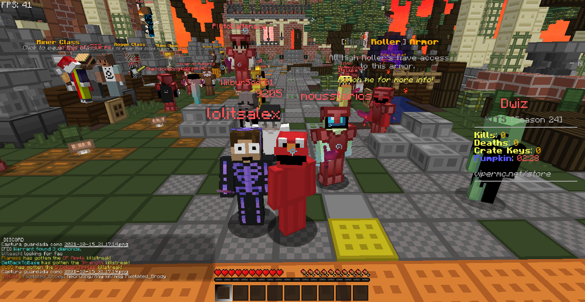 Elmocrack1's tweet photo. Un dia normal, hasta que.... Te encuentras con una leyenda @loIitsaIex en @ViperMC #lolitsalex #Vipermc #hcf https://t.co/KmWkIF9hdB