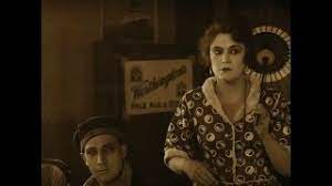 merlinpapin3's tweet photo. #WatchingClassicsChallenge2021 Octobre #FilmsMuetFrance avec (découverte) le film #Fièvre de #LouisDelluc (1921) avec #EveFrancis #EdmondVanDaele #GastonModot Yvonne Aurel Andrew Brunelle Solange Picard Léon Moussinac
@Jouxplane83 @FredOL69007 @tbarnaud https://t.co/IkGaPQLSr7