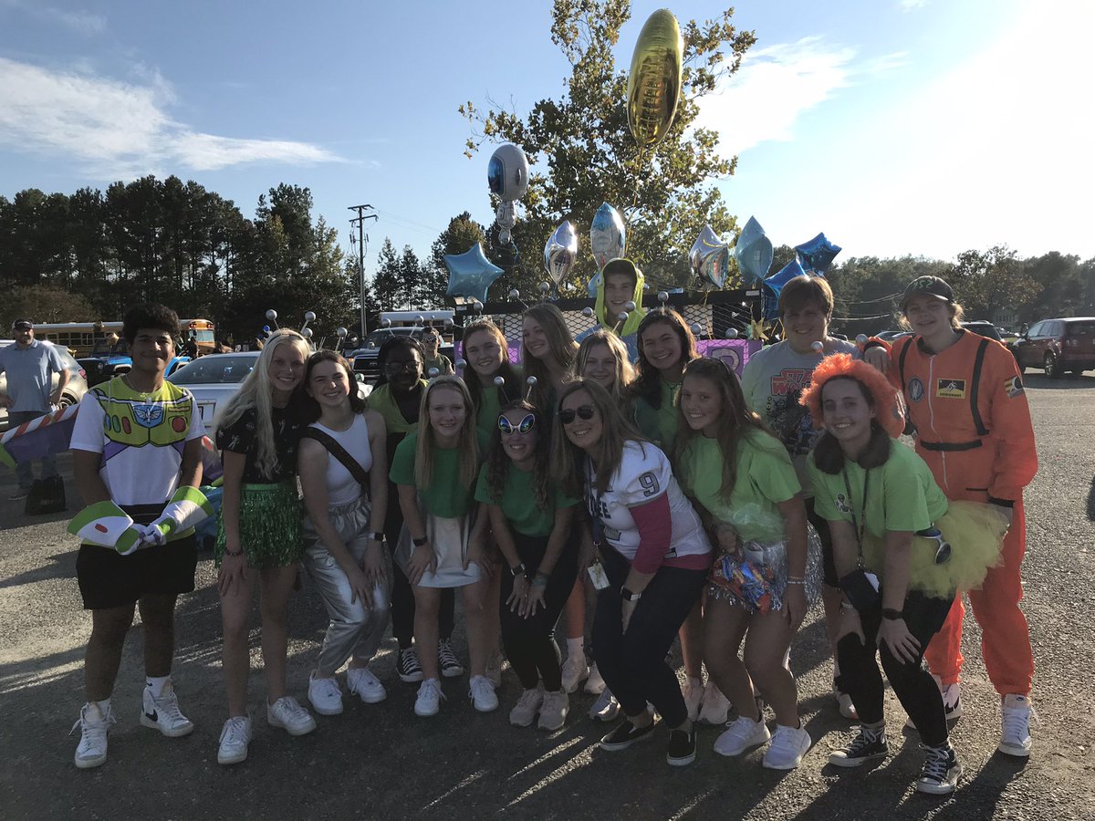 Kelly Pace tweet media