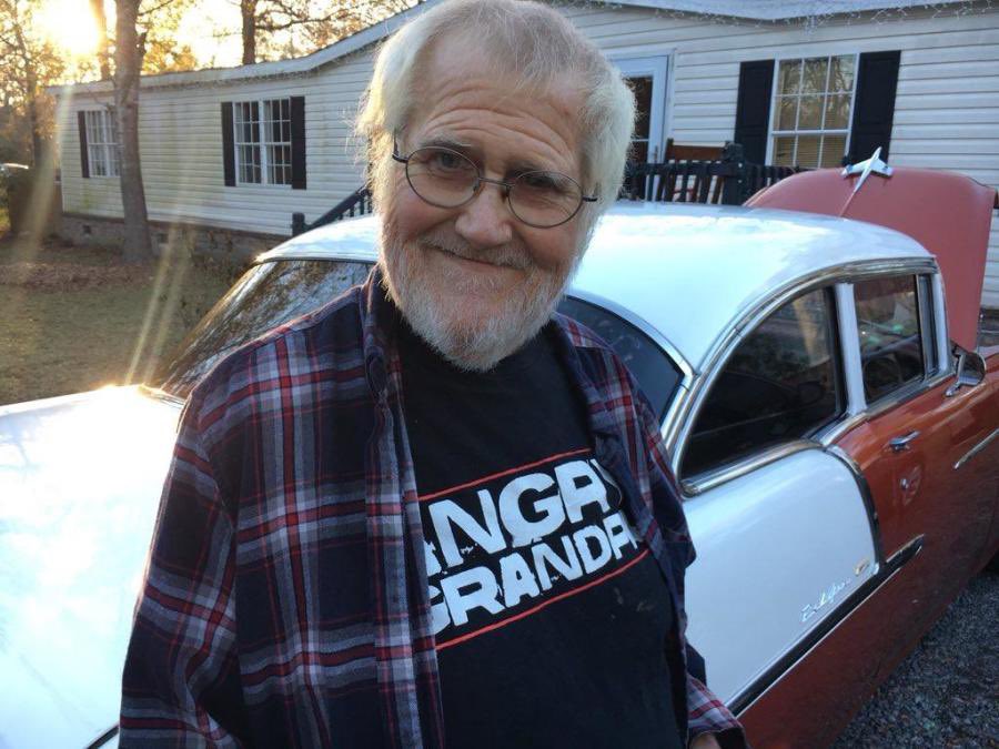 Lyricoldrap's tweet photo. There’s so many things you never got to see and I’ll never shake that feeling of wanting to call and tell you all about it. You’re missed by so many people that you’d probably be bragging up there about how much we all care. 

Today you’d be 71.

 Happy Birthday Dad. 🎂 https://t.co/vWp4B1qQkl