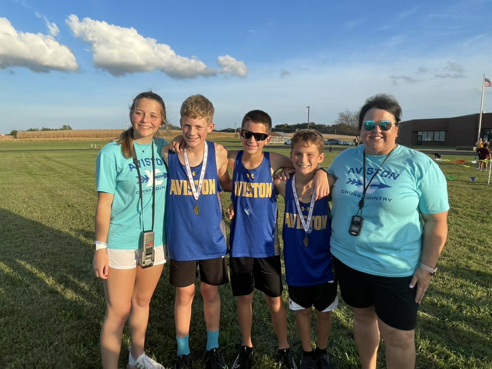 AvistonEagles's tweet photo. Best of luck to the AGS XC Team at the SIJHSAA Class S State Meet! 
We are proud of YOU!! 💙💛💙
📅 Saturday, Oct 16
⏰ 10:00 girls/10:30 boys
📍Foundation Park, Centralia
#InItToWinit 💖 #WeRunforFun https://t.co/HGEPCQmXJR