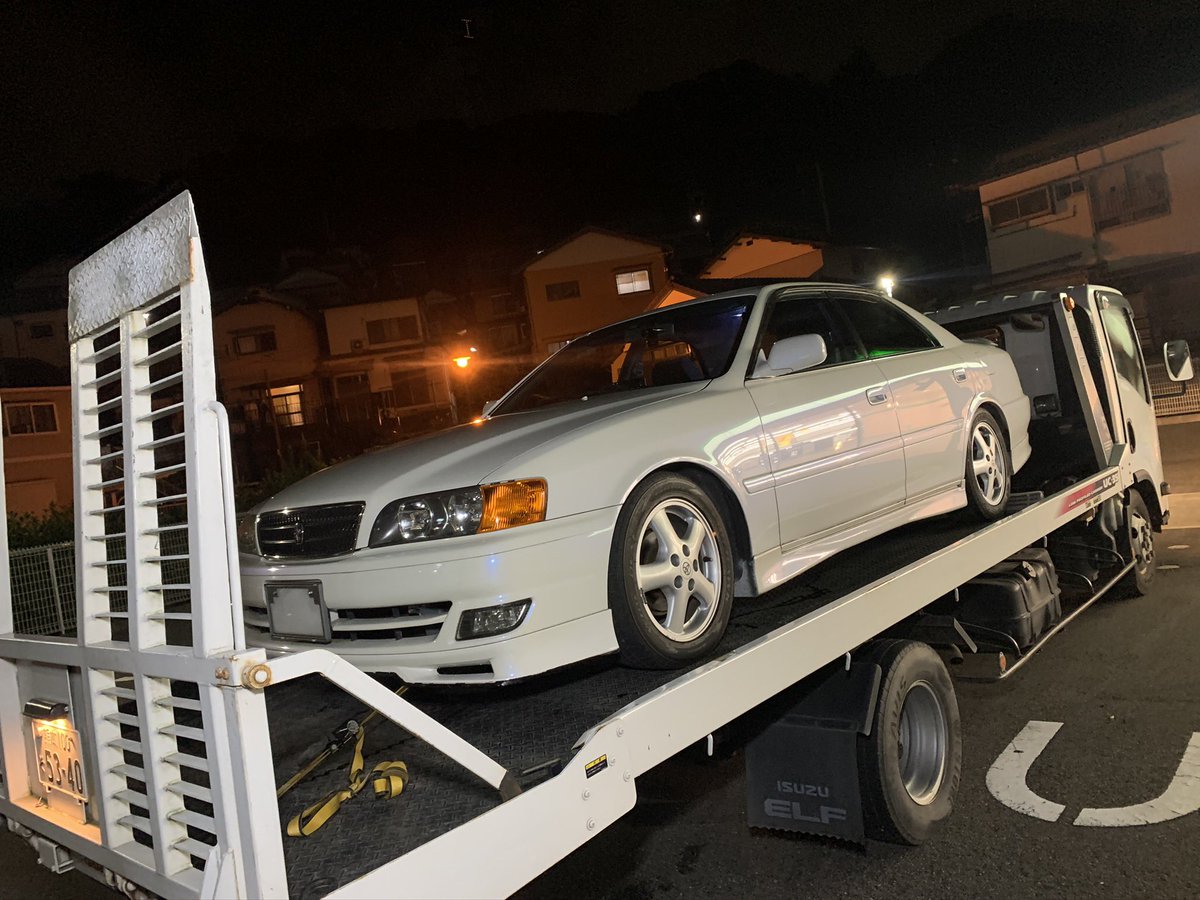 Marusugi33's tweet photo. 便乗して俺も1台売ろうかな

後期ツアラー(2000cc)グランドパッケージNAAT

後期純正フルエアロ
ドノーマルです
がしかし、サンルーフはなし🙇‍♂️

箱替えベースにいかがですか！

拡散希望です https://t.co/9tfTFtUoCP