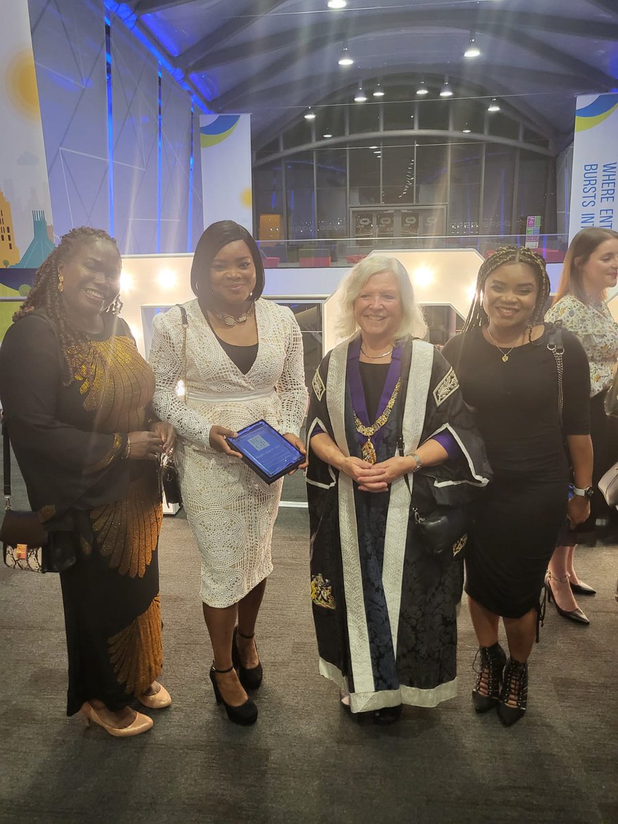 Super proud of BWIH for Winning RCGP InspireAwards For Outstanding Contribution to a GP Community or Special Interest Group @BWIHUK @DrOmonImohi @C7nt8ia @docmagsy.Thanks for the Great vision &hardwork of founder @DrOmonImohi #BAME  #InspireAwards21 #RCGPAC @TeamGP @rcgp @uwa_ie