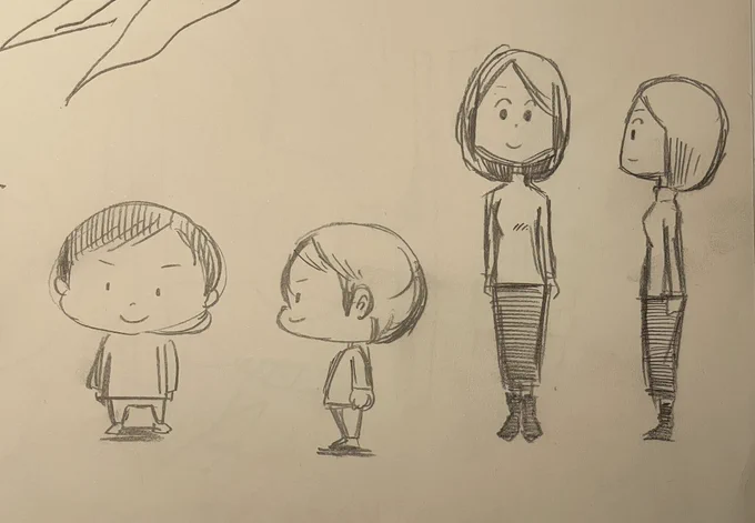 これが元になったラフ(ご飯食べながら2分くらいで描きました)。やっぱり3Dもラフがある方が断然モデリングしやすい。コツは正面と真横からの両方を描く事ですね📦 