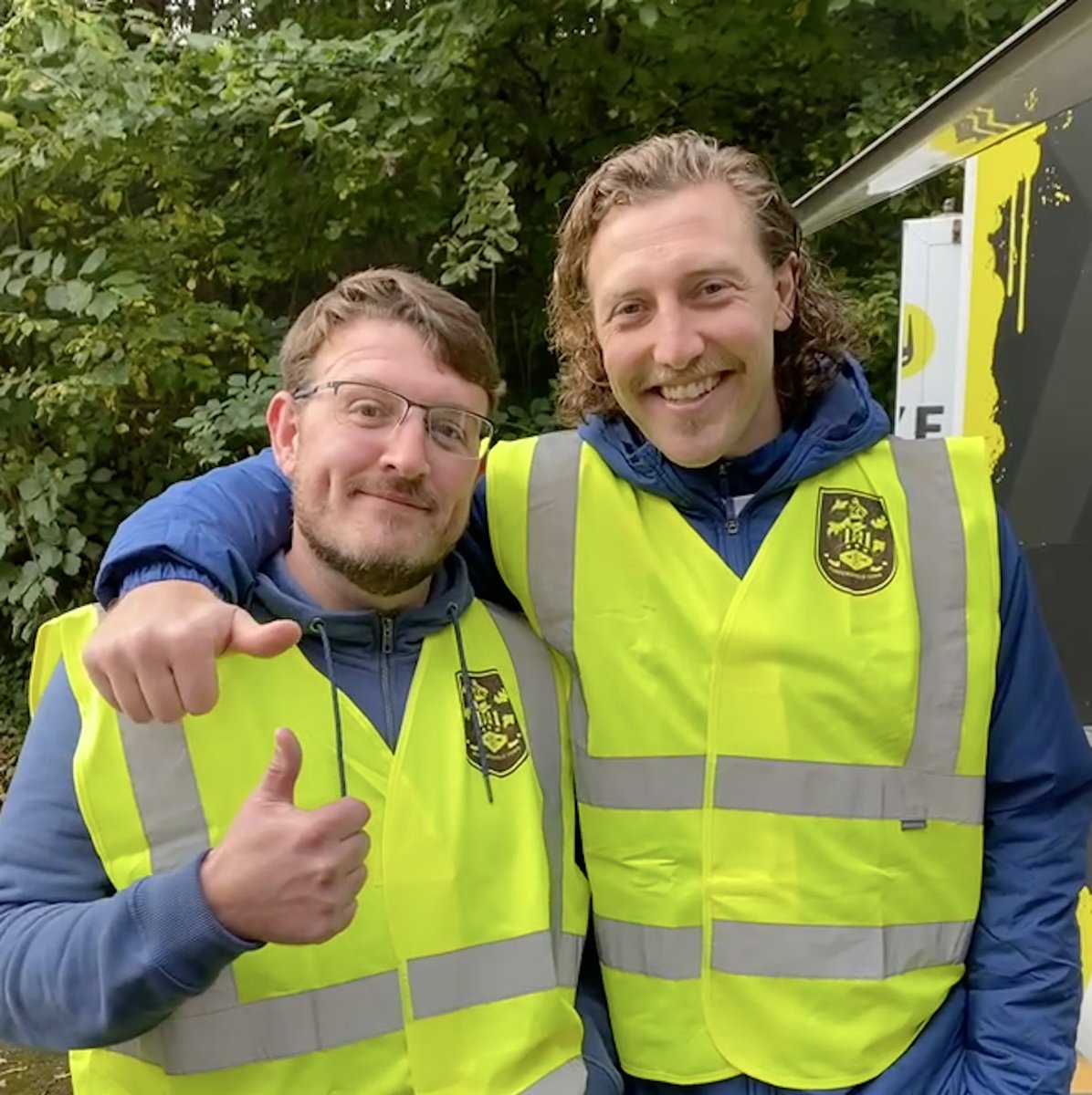 Great to meet and spend some time with <a href="/michaelhefele/">Michael Hefele</a> this morning fantastic to have him back <a href="/htafc/">Huddersfield Town</a>. And thanks for the coffee ☕️ 👍🏼#worthingtonwalk #htafc