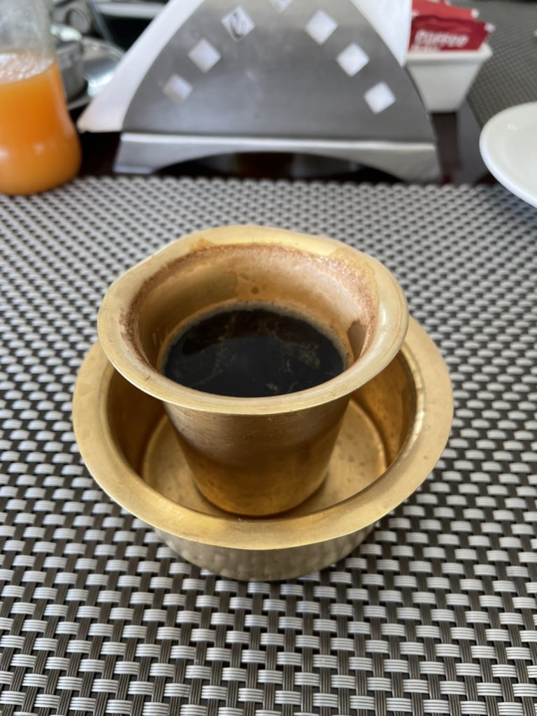 geniusparadox's tweet photo. #Holier #TeamCoffee https://t.co/D37yjWVbmJ
