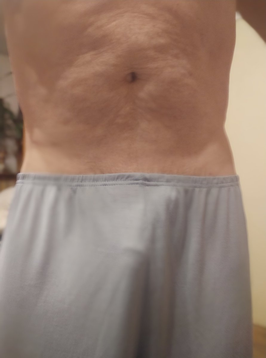 250884's tweet photo. Good morning...

#gaymen #gay #bulge #menbulges https://t.co/cjFjZGTumP