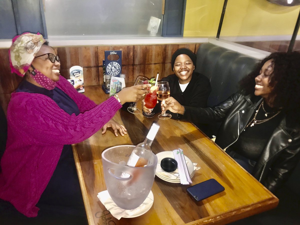 itsAphsie's tweet photo. & now we #Celebrate - here here 🥂💃🏾 🎉 🖤
#UPCsushi 🥢 #SushiLovers #SushiDate #LunchDate #SpringBaby #OctobersVeryOwn #OVO #October #OctoberGirl #Umjolo101 #BoikanyoGabela #SibusileChonco #Aphelele27 #MissSA2021 #Aphelele #ApheleleChonco #UpC #ProudlySouthAfrican 🇿🇦 https://t.co/jxwIKGO4A4