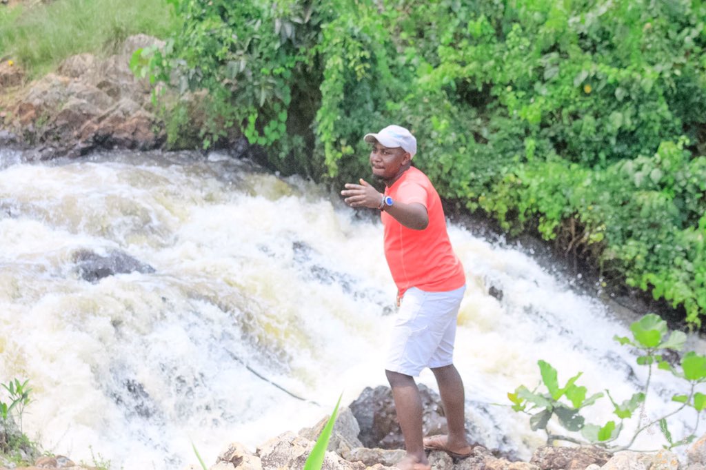 Bushbaby Lodge tweet media