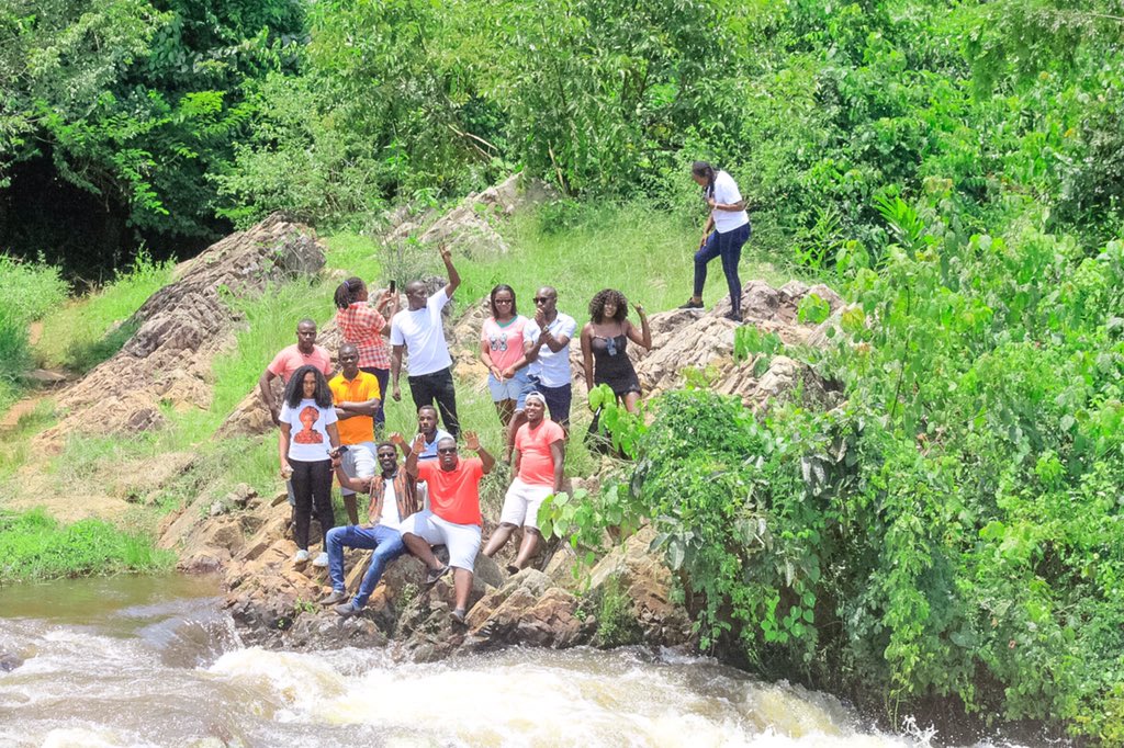Bushbaby Lodge tweet media