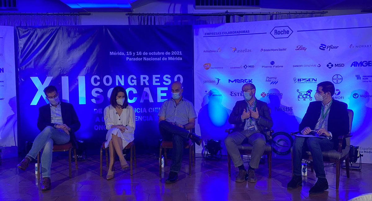 congresosocaex's tweet photo. ➡️ Programa oficial del XII Congreso SOCAEX. 

📢💬 Comenzamos con la Mesa 3, cáncer de pulmón. Moderan:

🩺 Dr. David López.
Oncologia Médica. Hospital Virgen del Puerto de Plasencia

🩺 Dr.lgnacio Delgado.
Oncologia Médica. Hospital Don Benito-Villanueva.

#SOCAEX2021 https://t.co/deU1Z0bMrY