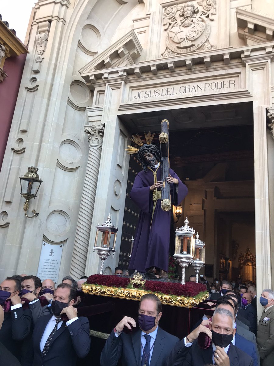 HdadGranPoder's tweet photo. “Y os tomaré por mi pueblo, y yo seré vuestro Dios; y sabréis que yo soy el Señor” 

El Señor del Gran Poder ya pisa el suelo de Sevilla.

#SantaMisión2021 https://t.co/vjpG9AeSHM