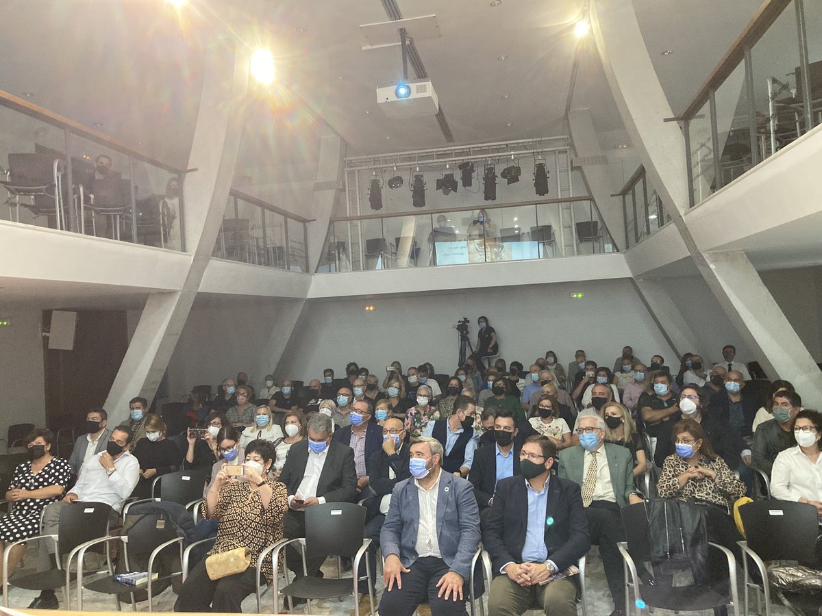 Editorial Odeón tweet media