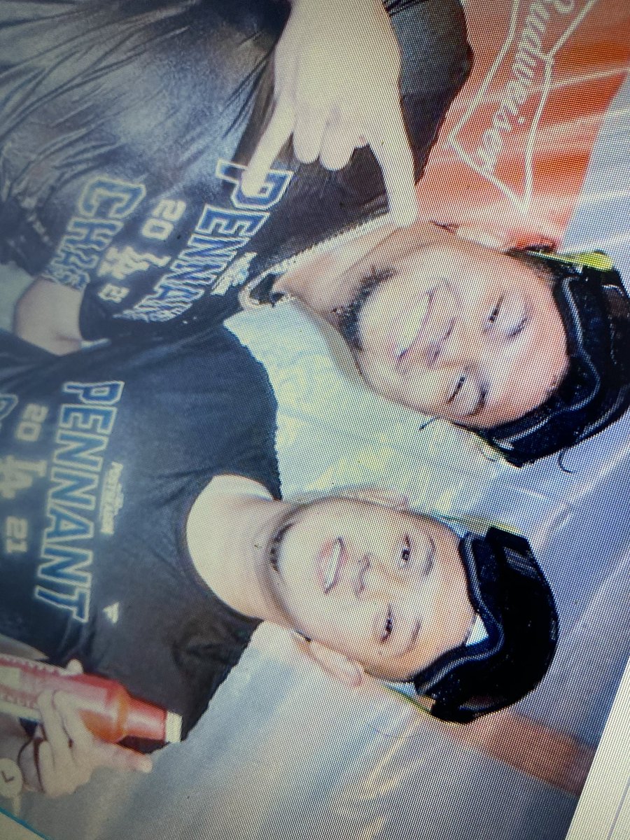 ElPisaPerras's tweet photo. Me and Urías after beating the vagiants  @BrusdarGraterol  🤣🤣🤣 https://t.co/RiWmx2EzdN