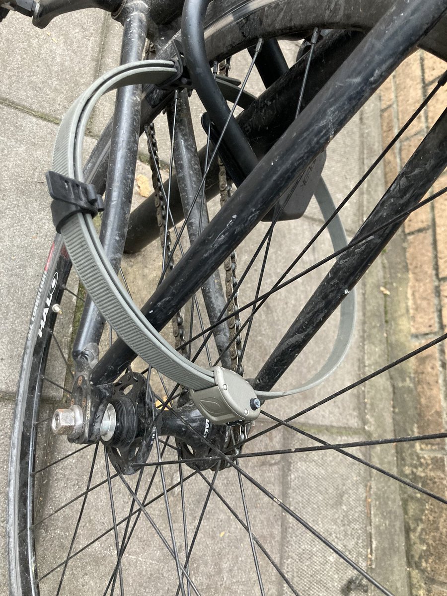 Toby_Nicholson's tweet image. My @OTTODesignWorks lock code has slipped and no longer works leaving my bike locked to a post in central london. Any ideas? I’m at the point of trying to cut,but the ‘good news’ is, my garden sheers don’t work. PLEASE HELP