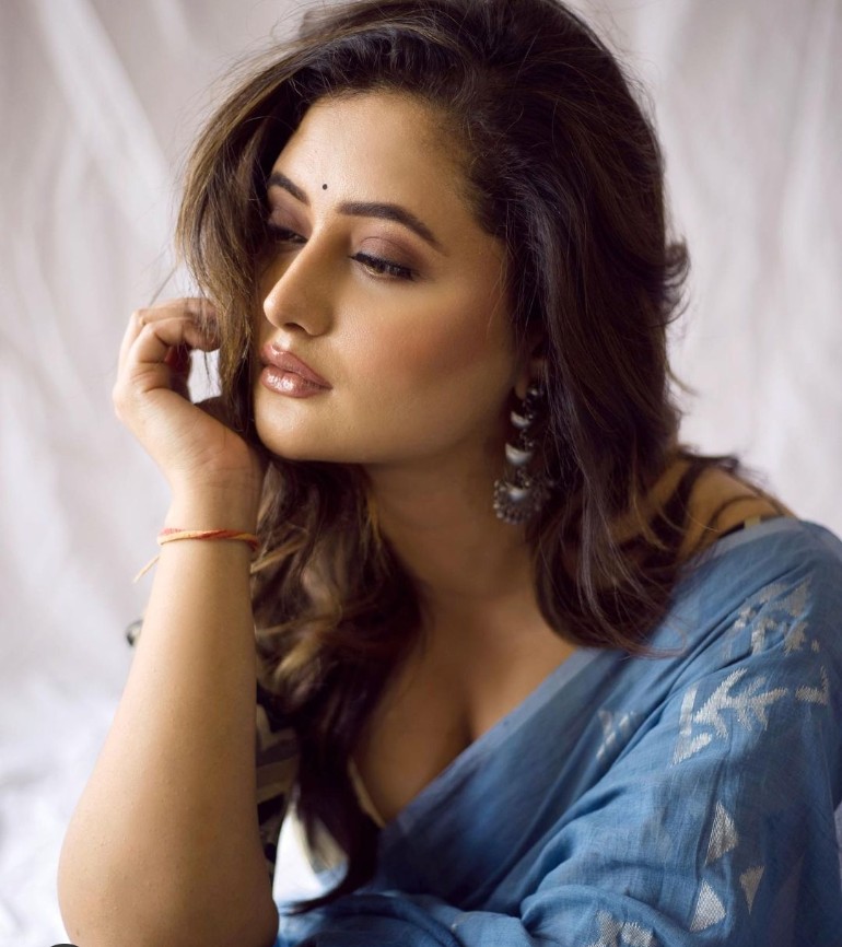 FBzhUKnVgAQXamf?format=jpg&name=900x900