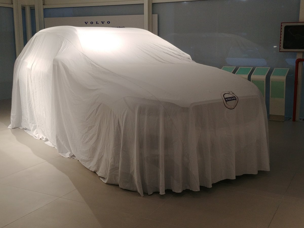 AutoSuecia's tweet photo. Hoy puede ser un gran día para visitar nuestras instalaciones y descubrir cuál será tu próximo coche. 

La semana que viene publicaremos nuevas ofertas de vehículos nuevos a estrenar y de ocasión que acaban de llegar a nuestras instalaciones. 

¡Salud y feliz fin de semana! https://t.co/tHsV3VT7bA