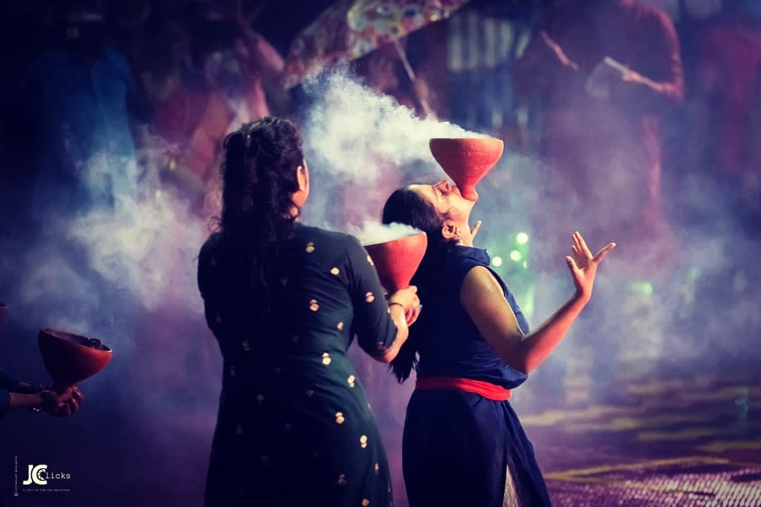 iamjayjc's tweet photo. বিসর্জন 🙂 2021

JC Clicks  📷

A beautiful initiative by @nkdamar

#SubhoBijoya #durgapuja #visarjan https://t.co/LhyS4XZ06f