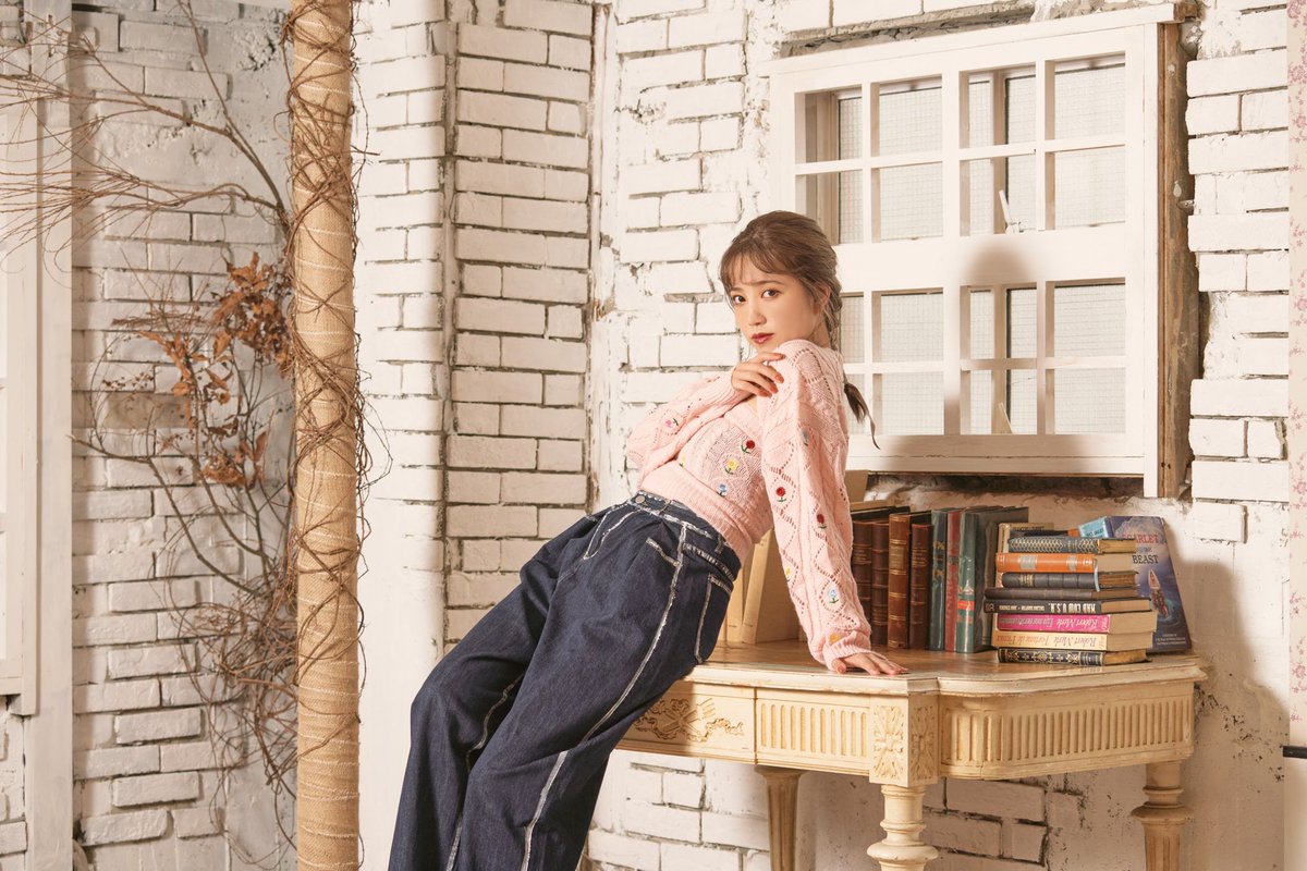 本日10月16日（土）19時より AKB48加藤玲奈とDleepyTownのコラボ