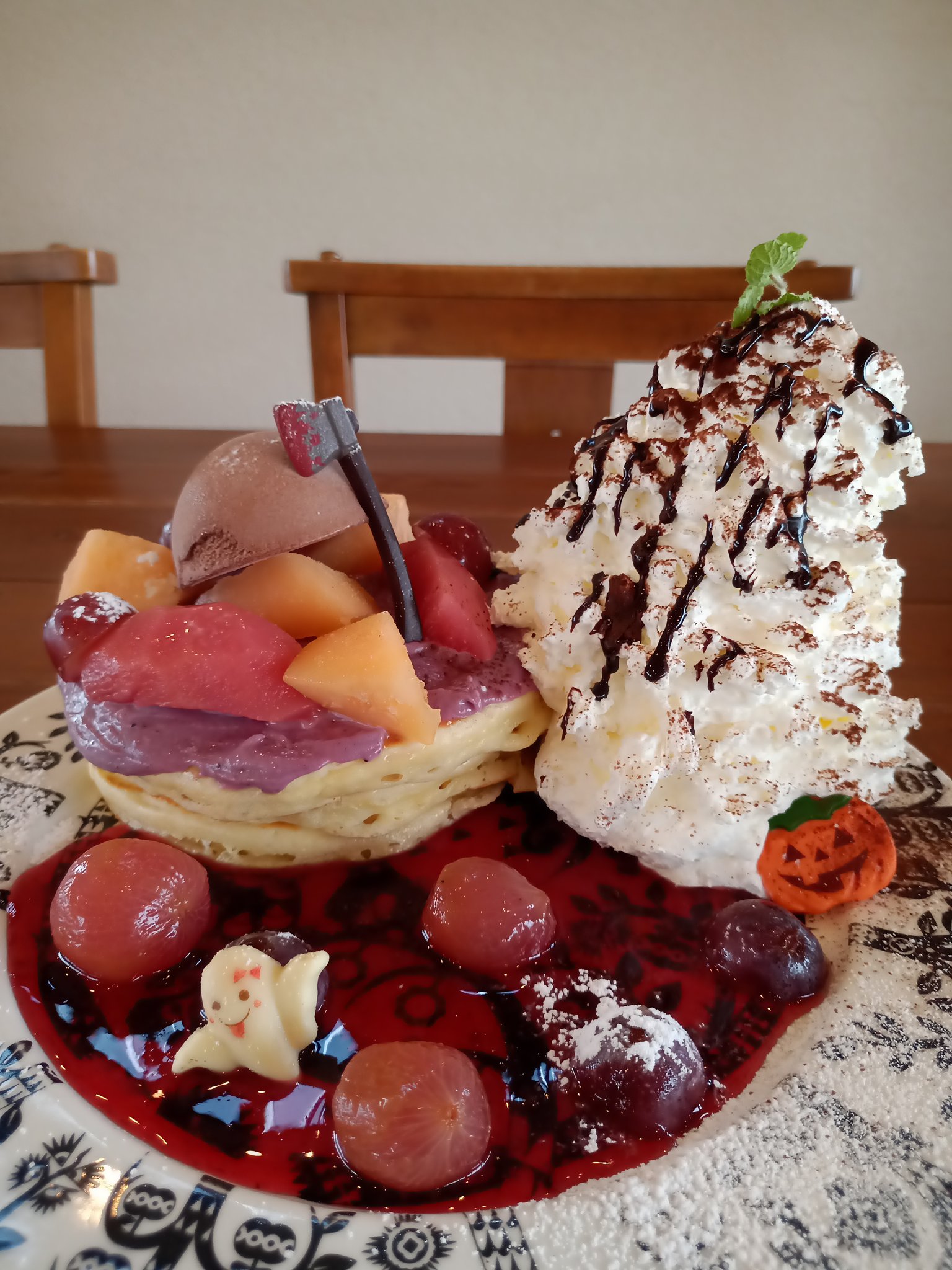 ポケモンgo 栃木 Al Twitter いちごの里のカフェ アンジェフレーゼさんのハロウィンパンケーキ 1470円 10月の期間限定 デカ盛り パンケーキ 小山パンケーキ 小山スイーツ 栃木パンケーキ 栃木スイーツ アンジェフレーゼ いちごの里 いちごの里カフェ