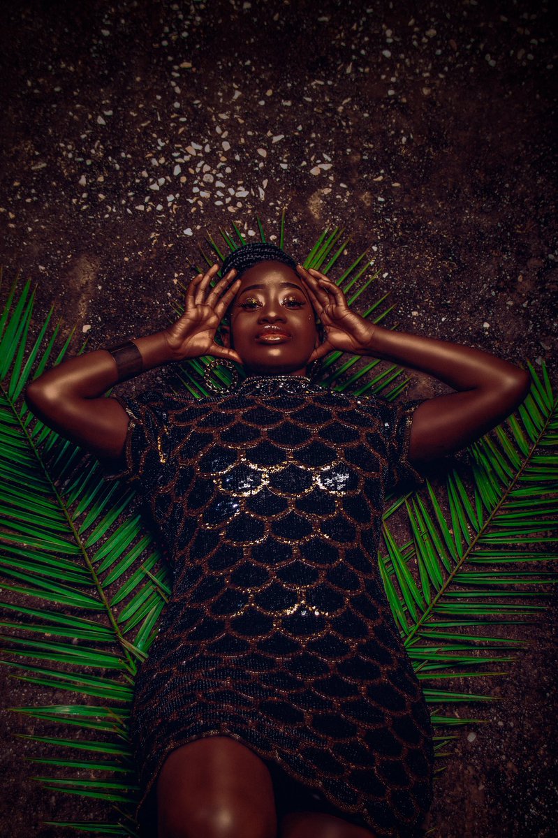 TioNason's tweet photo. Favorite pastime: Discovering Talent. 

Piece: *Melanin Gold*
Creative Director: @tionason 
Styling: @tionason
Model: @malimulele 
MUA: AliKaht 
Location: @DestroFNP 
📸: @theofficialkva 
Retouching: @tionason https://t.co/njt3uCa0kr