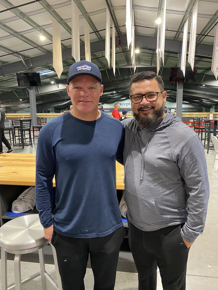 I would like to thank Chris Ballard for speaking to our <a href="/1MustangsNation/">Indiana Mustangs</a> coaches and some of our <a href="/RoundTripperAca/">RoundTripper Academy</a> staff about building a
#championshipculture
