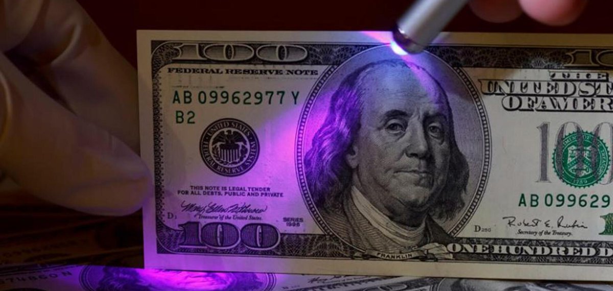 вид доллар 2024. 100 долларов 2009 года. доллар фото. 100 долларов купюра. какие доллары 2024.