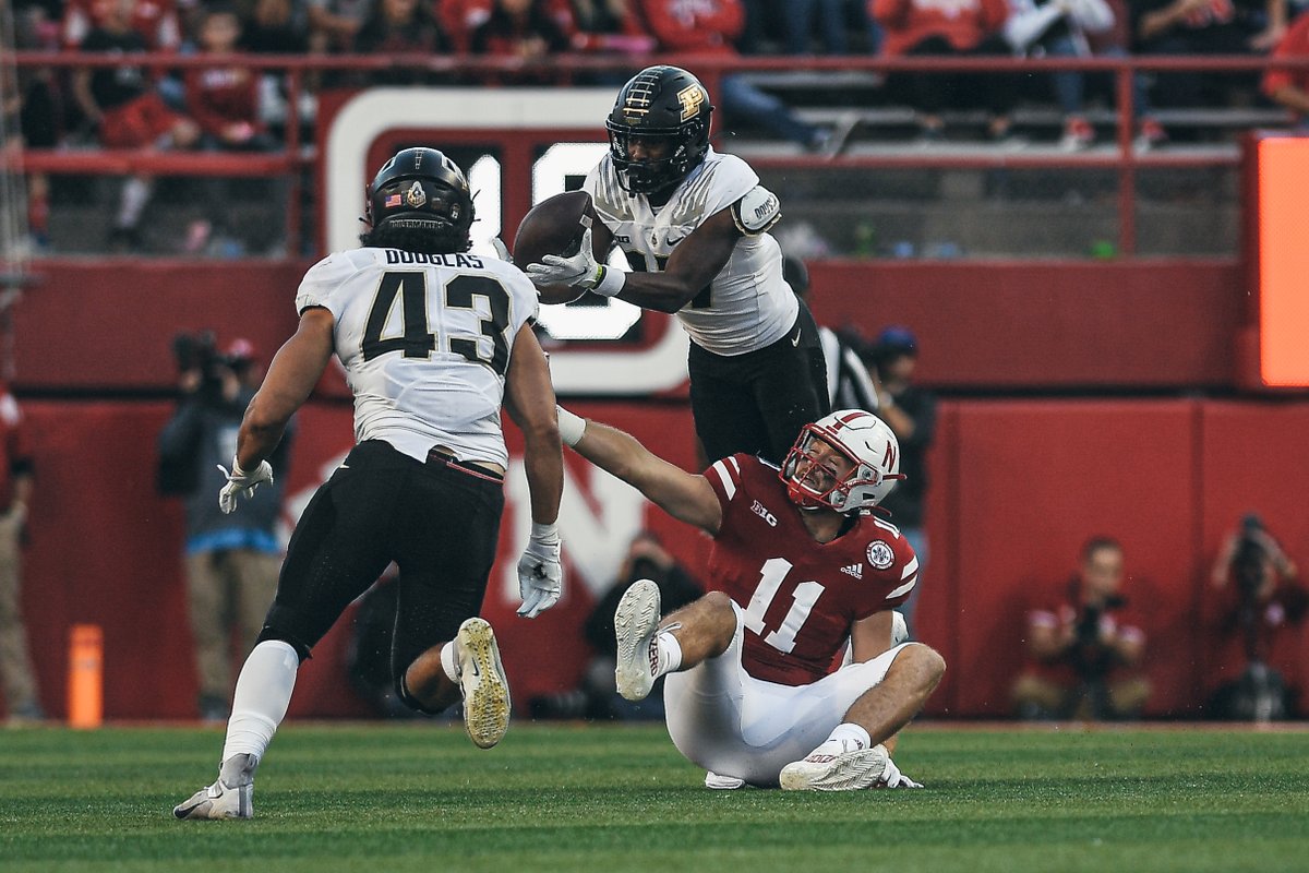 BoilerFootball's tweet photo. 4️⃣ Interceptions for the D! 
Chris Jefferson with his first as a Boilermaker. https://t.co/DFgEubD15x