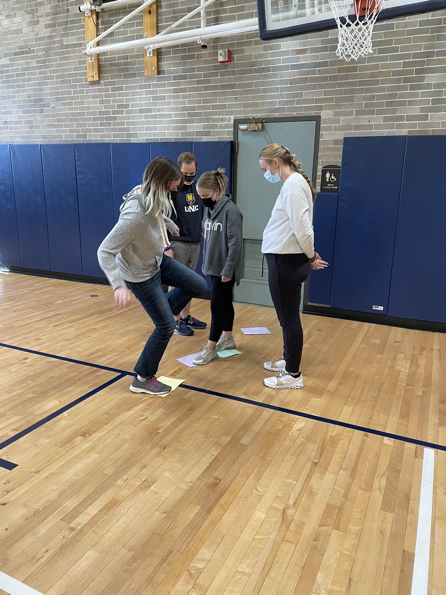 veropeteacher's tweet photo. So much fun watching future #educators teach their #PhysEd integrated lessons!!
#SocialStudies -Teaching tamwork & Leadership with #movement
How’s your Saturday going?! 😃
@UNC_Colorado
@UNCactiveschool
#Joy
#MyWhy
#ThisIsGradSchool
#PhDstudentLife https://t.co/2Vc40ylqxT