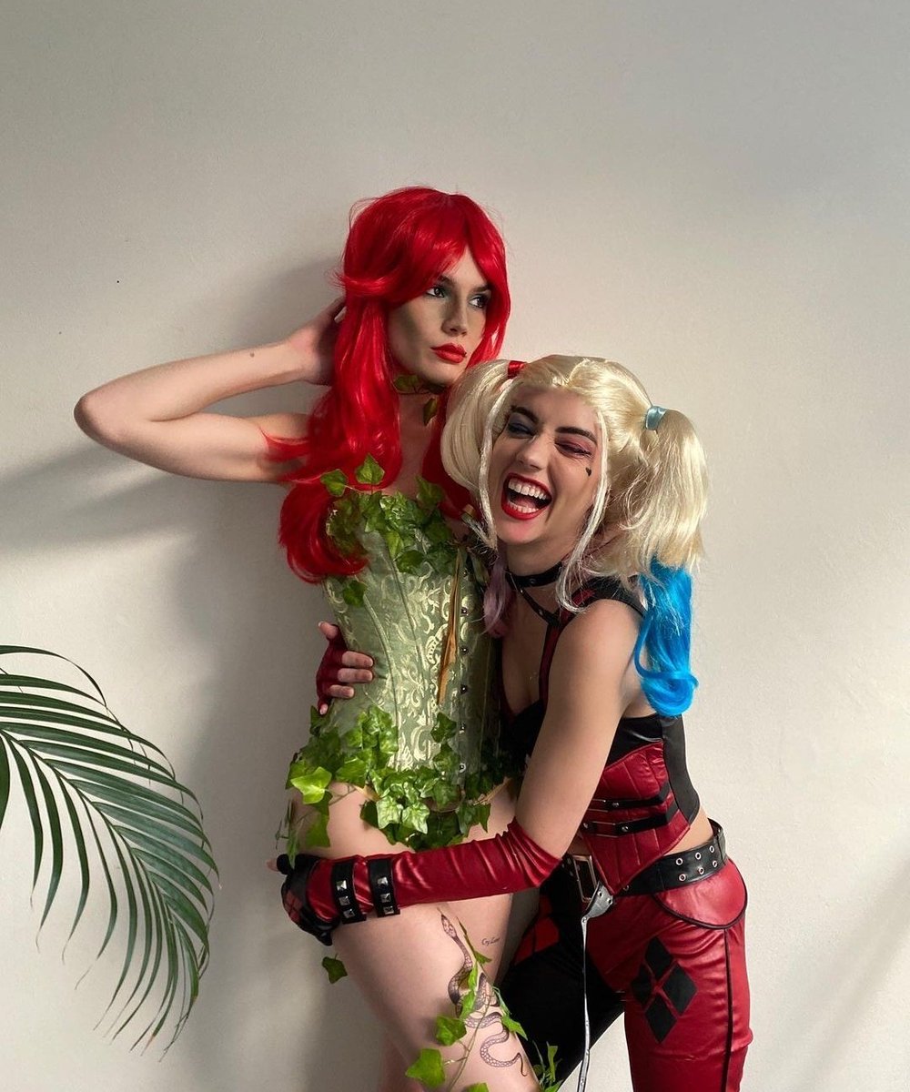 dailyharlivy's tweet image. Adelaide Kane and her girlfriend Marthe Woertman dressed up as Harley Quinn and Poison Ivy for Halloween!