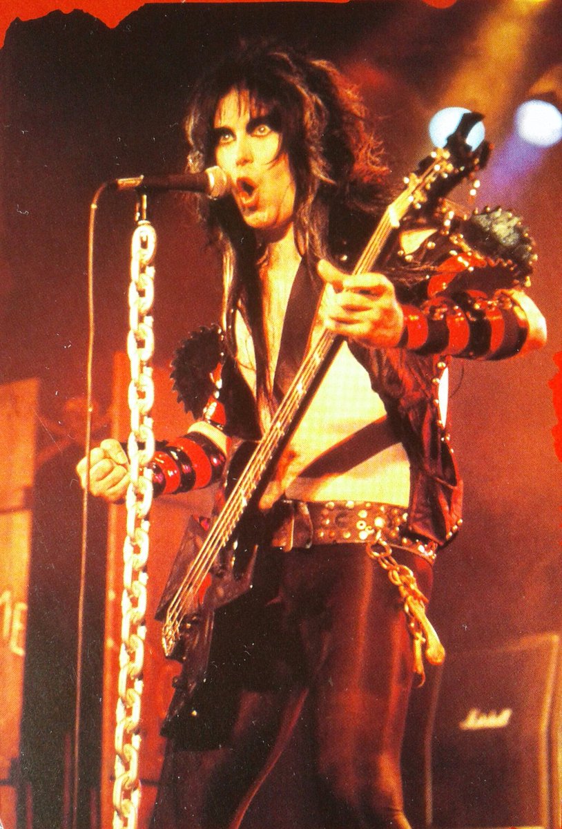 SCREAMXO1's tweet photo. THE MAIN MAN BLACKIE LAWLESS IS BACK!! 40th ANNIVERSARY WORLD TOUR!! Bringing it back from the beginning Hellions!! #WASP #BLACKIELAWLESS #THEANIMAL #LETITROAR #HEARTHECALL #40yANNIVERSSARY #WORLDTOUR #HORNSUP #WASPITUP 🤘💀💀🎃👻🎃🤘 https://t.co/lHsPc3d5YT